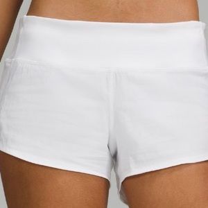lululemon speed up short LR 2.5” size 4
